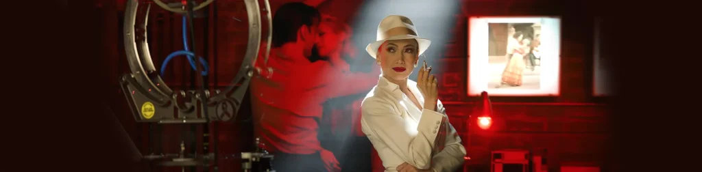 La nueva adaptación de “El Beso de la Mujer Araña” promete ser un remake de Broadway lleno de baile, música, romance y drama con las actuaciones estelares de Jennifer López y el actor mexicano Diego Luna que sigue cosechando éxitos en Hollywood.