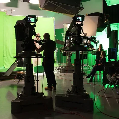 VFX supervisor Chris Godfrey and DOP Anna Howard on set