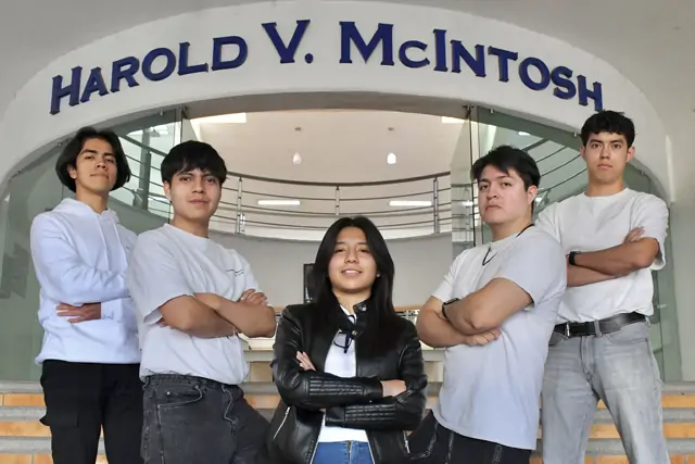 Desarrollaron una plataforma llamada CapiMath, la cual extrae y reúne información de la red sobre un tema en específico
Representarán a Puebla en la fase nacional