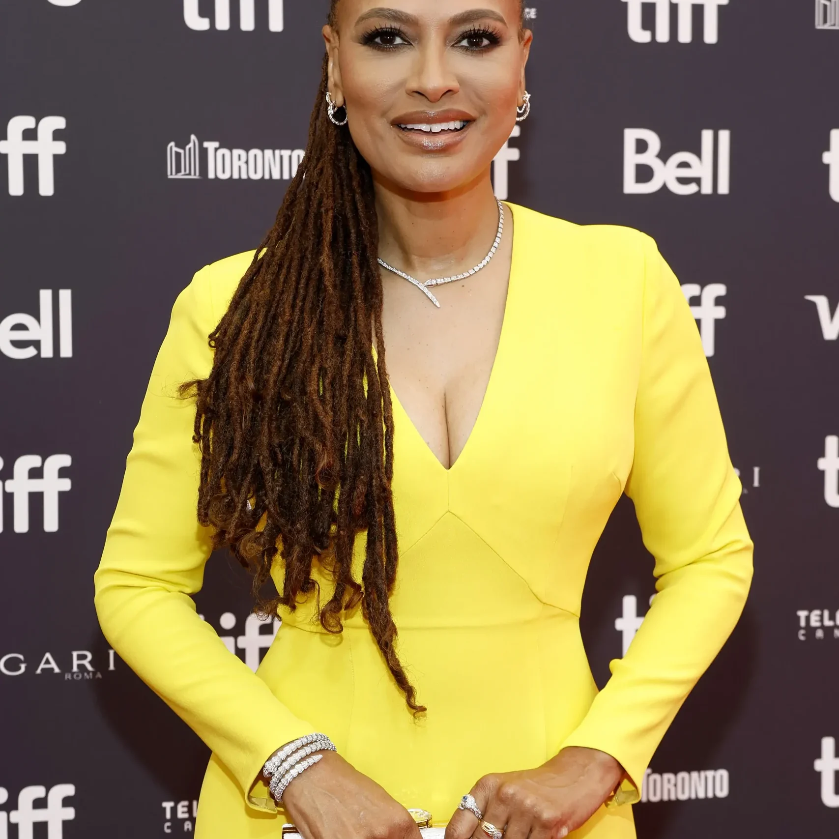 MV5BMTZmNjIzYzgtNTlhZS00M2NjLWE2YWYtMGUwYTdhODQxOTk1XkEyXkFqcGc@._V1_ MV5BMTZmNjIzYzgtNTlhZS00M2NjLWE2YWYtMGUwYTdhODQxOTk1XkEyXkFqcGc@._V1_