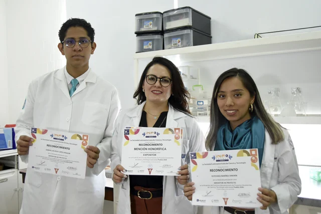 En un esfuerzo por combatir una de las amenazas más graves para la salud pública global, los estudiantes de la Facultad de Medicina de la Benemérita Universidad Autónoma de Puebla (BUAP), Gabriel de Jesús López Amador y Estefanía Ramírez Dinorín, han tomado la iniciativa de concientizar a la población sobre la alarmante problemática de la resistencia a los antibióticos (RA). Este fenómeno, a menudo denominado la 
